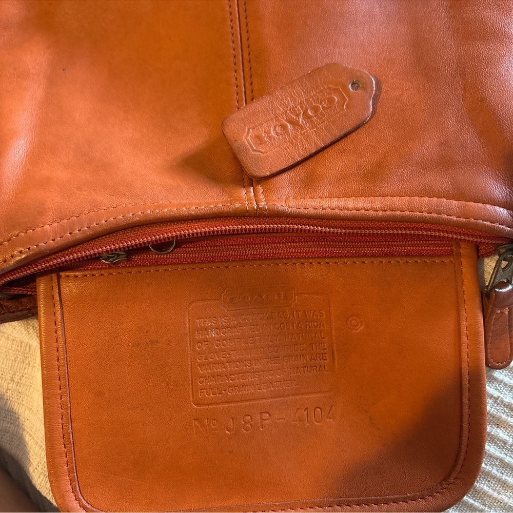 Vintage COACH Small Leather Zip Crossbody Purse Bag J8P-4104 Saddle Brown Tan - Picture 4 of 13